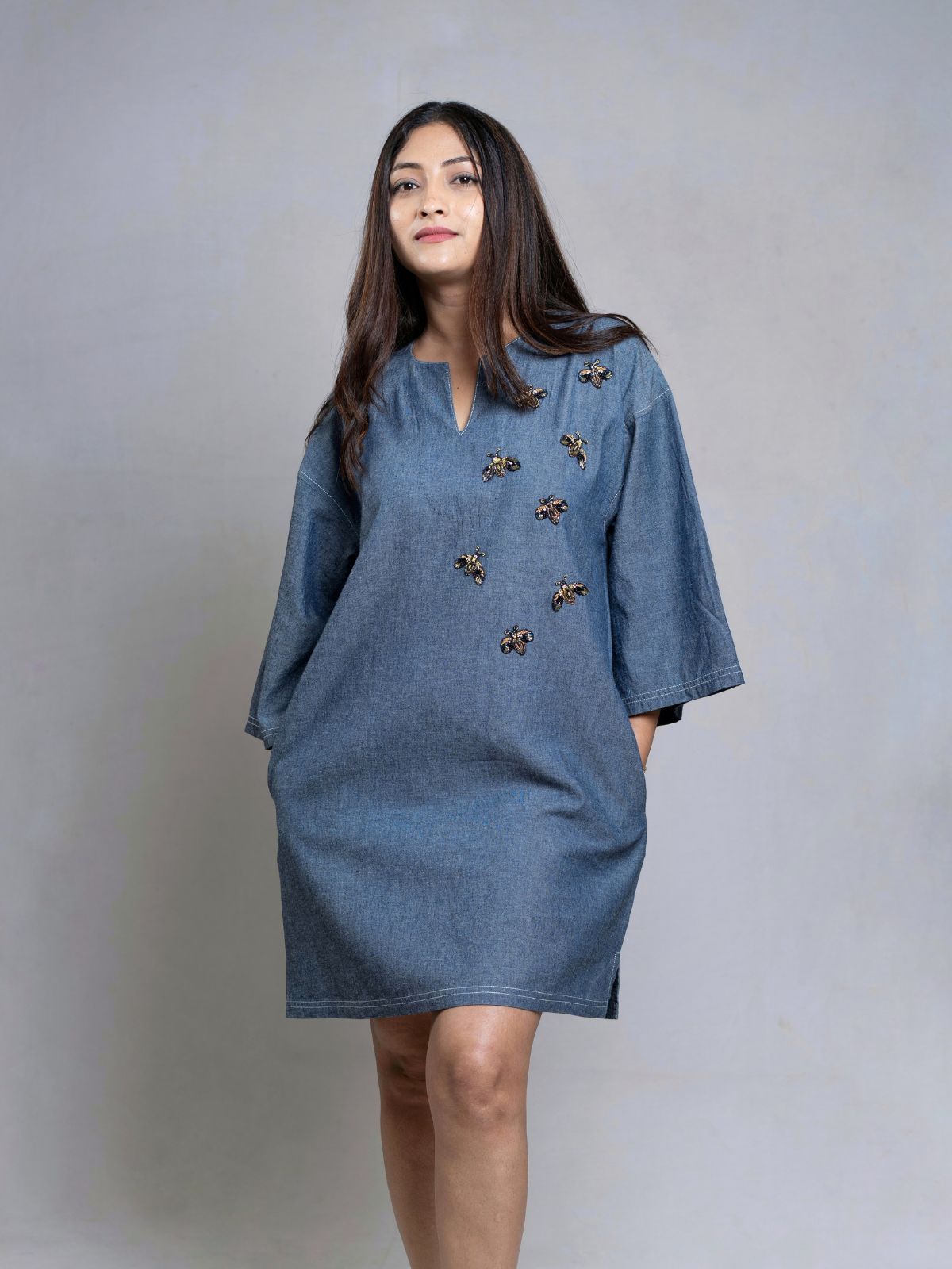 Chambray Tourag Bee Dress