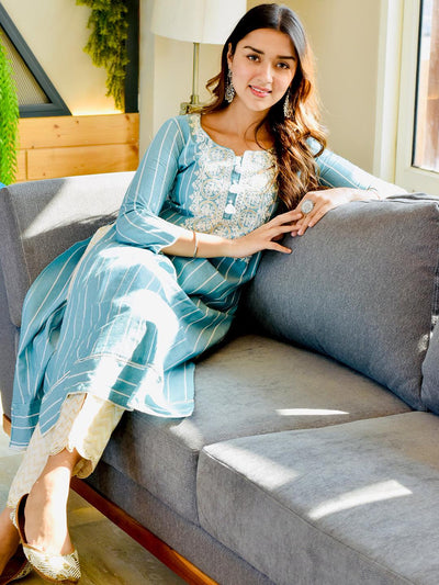 Blue Embroidered Cotton Straight Kurta